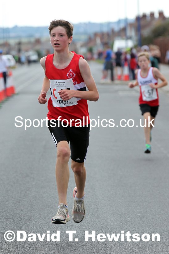 Boys under-15s 2021 Northern 6 and 4 Stage and Young Athletes Road Relays, Redcar. Photo: David T. Hewitson/Sports for All Pics